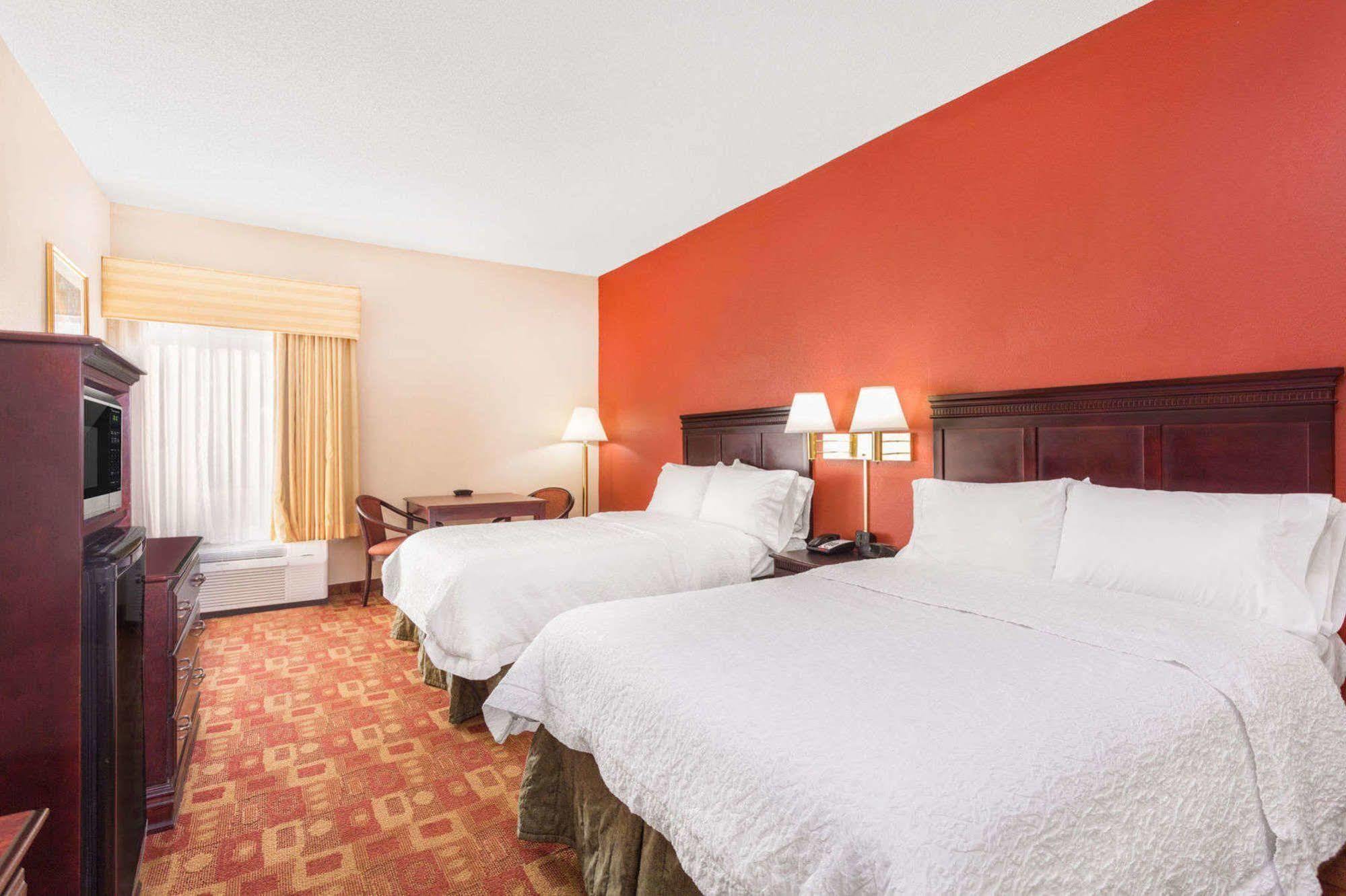 Rome Inn And Suites Dış mekan fotoğraf